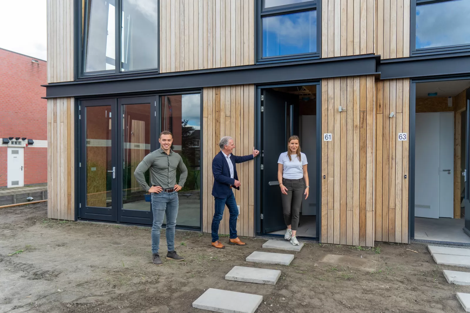 807 - oplevering