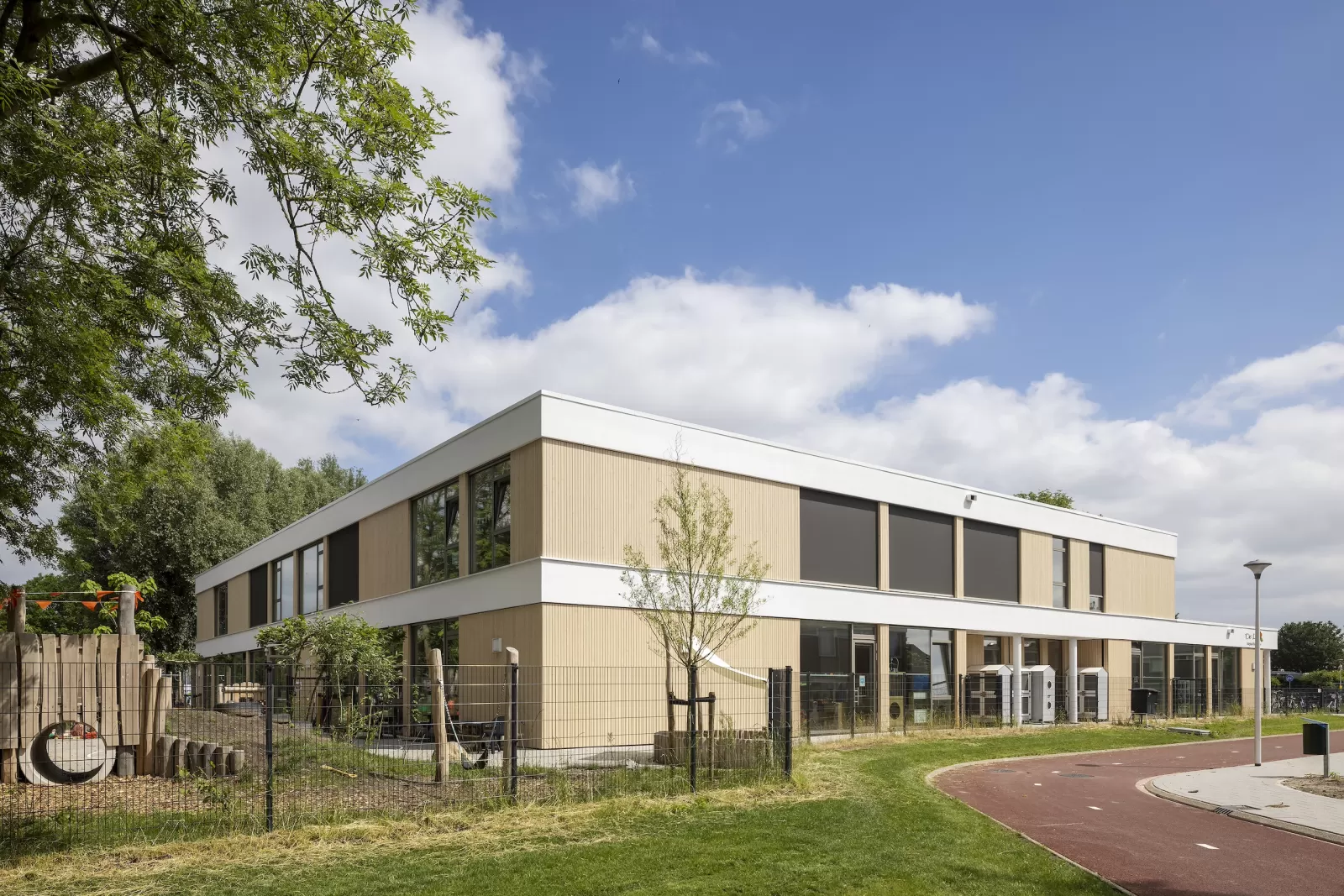 896 - oplevering